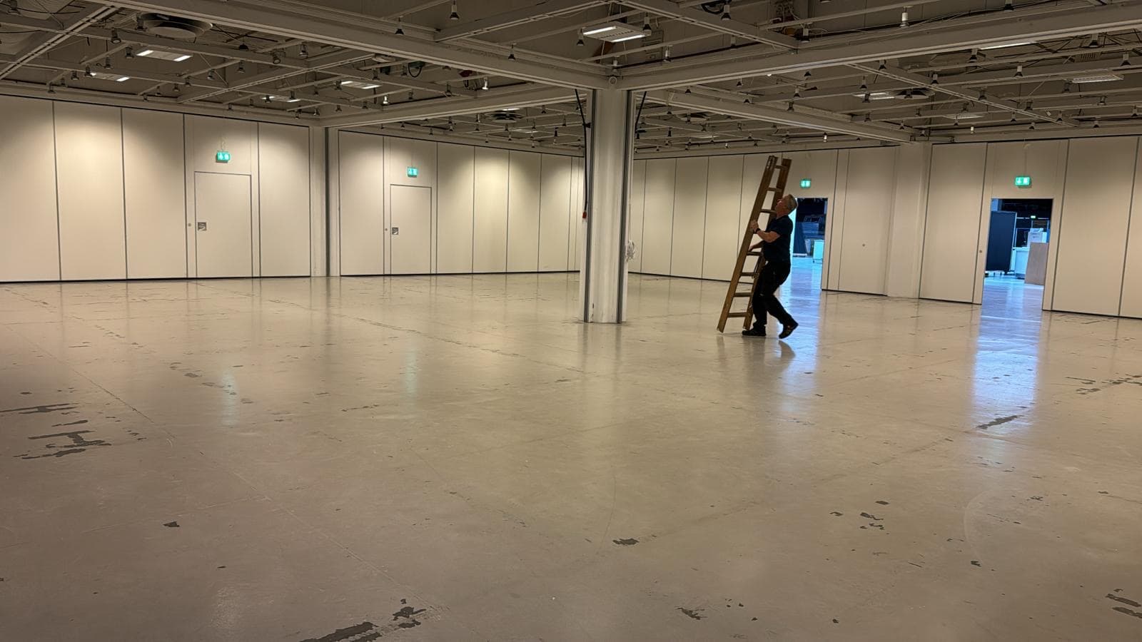 Bespoke Exhibits — Gallery Image 1